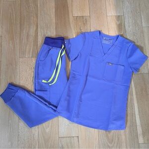 FIGS Scrub Set- XXS- SOLD